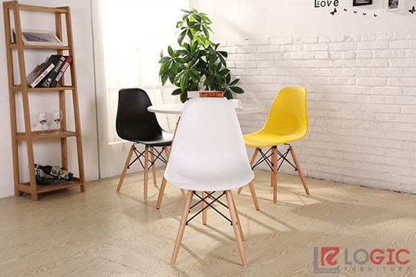 Ghế Eames E01