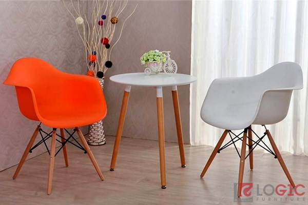 Ghế Eames E03