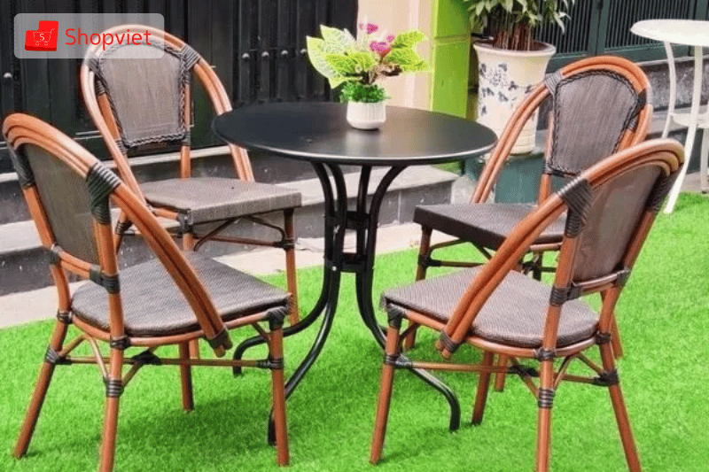 Cách bảo trì và làm sạch bàn ghế Textilene để tuổi thọ cao hơn