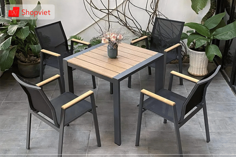 Cách bảo trì và làm sạch bàn ghế Textilene để tuổi thọ cao hơn